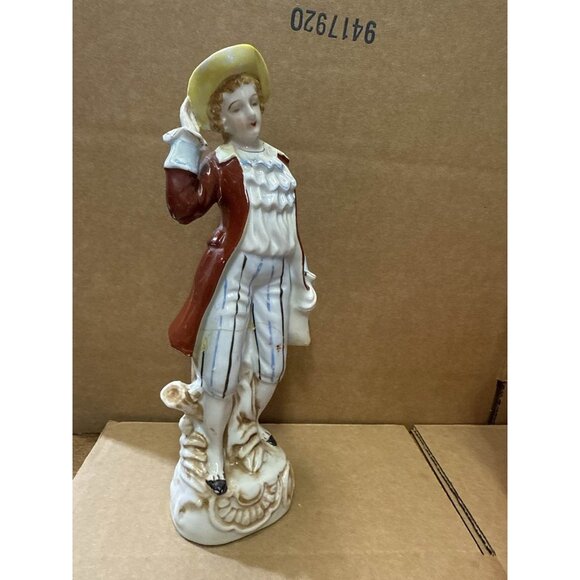 Vintage Porcelain Colonial Man Figurine Hand-Painted Decorative Collectible 10" - Picture 5 of 6